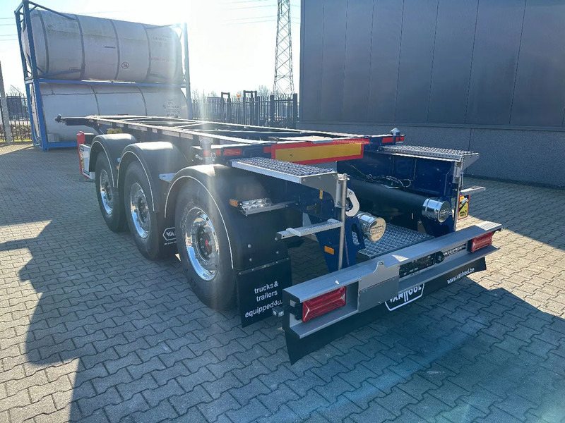 Van Hool NEW / DIRECT AVAILABLE 20FT ADR-CHASSIS, EMPTY WEIGHT: 3.300KG, DISCBRAKES, 3x available, ALU WHEELS - 集装箱运输车/ 可拆卸车身的半拖车:图5 Van Hool NEW / DIRECT AVAILABLE 20FT ADR-CHASSIS, EMPTY WEIGHT: 3.300KG, DISCBRAKES, 3x available, ALU WHEELS - 集装箱运输车/ 可拆卸车身的半拖车:图5