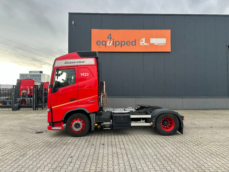 Volvo FH Globetrotter 4x2 ADR (EXII, EXIII, FL, AT) EURO-6 VEB 519.403km NL valid ADR/APK: 6/2026 - 牵引车:图2 Volvo FH Globetrotter 4x2 ADR (EXII, EXIII, FL, AT) EURO-6 VEB 519.403km NL valid ADR/APK: 6/2026 - 牵引车:图2