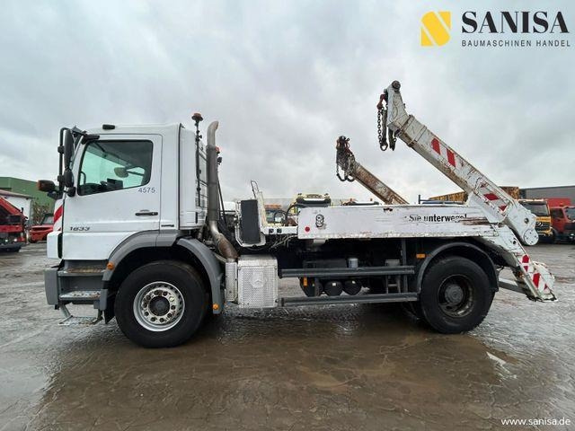 Mercedes-Benz Axor 1833 K/Blatt-Blatt/Tele. /Anbauplatte - 箕斗装载车:图2 Mercedes-Benz Axor 1833 K/Blatt-Blatt/Tele. /Anbauplatte - 箕斗装载车:图2