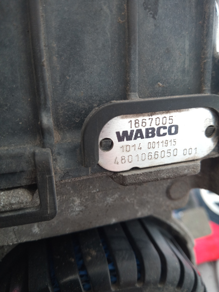 DAF XF106 - 制动阀:图4 DAF XF106 - 制动阀:图4