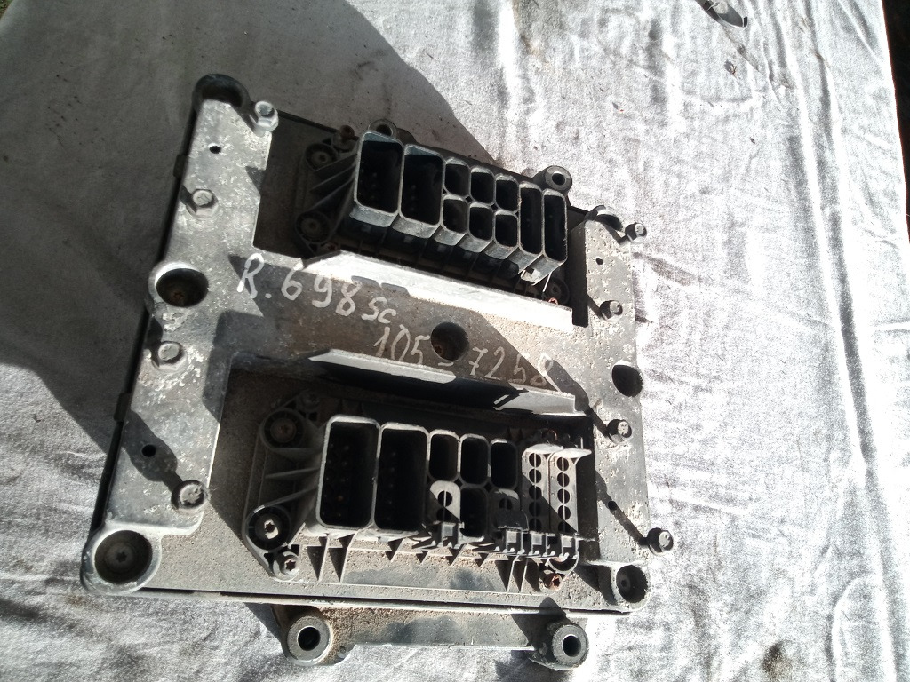 EDC Scania R420 DC1108 1742306 - ECU 适用于 卡车:图2 EDC Scania R420 DC1108 1742306 - ECU 适用于 卡车:图2
