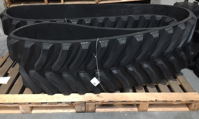 Rubber track for Challenger 65-75-85-95 - 轨道 适用于 履带式拖拉机:图2 Rubber track for Challenger 65-75-85-95 - 轨道 适用于 履带式拖拉机:图2