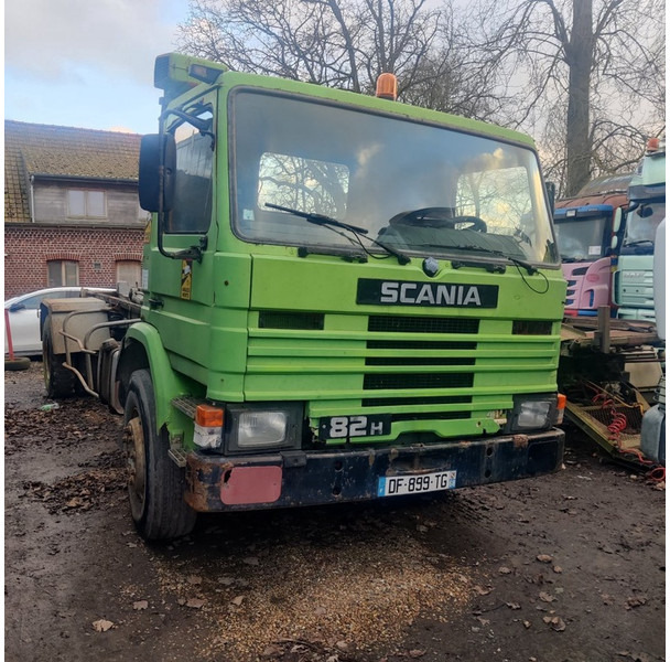 Scania 82-H - 集装箱运输车/ 可拆卸车身的卡车:图1 Scania 82-H - 集装箱运输车/ 可拆卸车身的卡车:图1