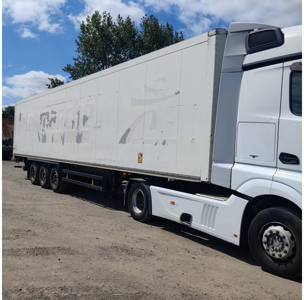 Schmitz Cargobull Kast - 封闭厢式半拖车:图2 Schmitz Cargobull Kast - 封闭厢式半拖车:图2