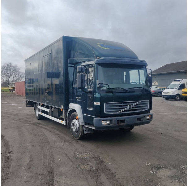 Volvo FL 6 - 厢式卡车:图3 Volvo FL 6 - 厢式卡车:图3