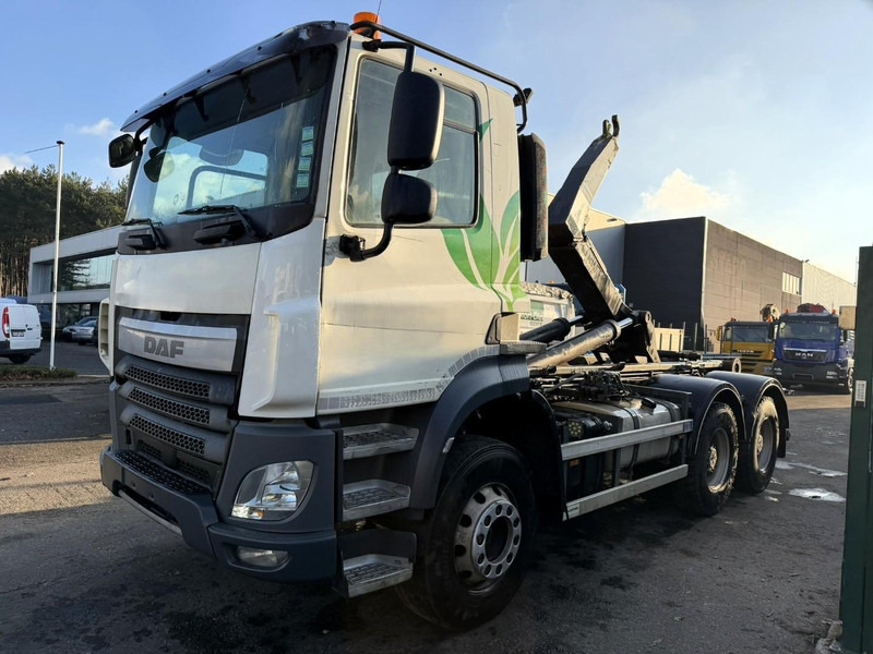 DAF CF 460 6x4 FAT HOOKLIFT - WB 3m35 - STEEL SPRING / BIG AXLES HUB REDUCTION - EURO 6 - BE TRUCK - 吊钩升降车:图3 DAF CF 460 6x4 FAT HOOKLIFT - WB 3m35 - STEEL SPRING / BIG AXLES HUB REDUCTION - EURO 6 - BE TRUCK - 吊钩升降车:图3