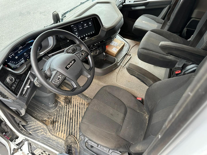 起重车 DAF XD 450 6x4 + (24m) CRANE FASSI F345 8x + WINCH - 35.000km - *TOP CONDITION* - BE TRUCK:图12 起重车 DAF XD 450 6x4 + (24m) CRANE FASSI F345 8x + WINCH - 35.000km - *TOP CONDITION* - BE TRUCK:图12