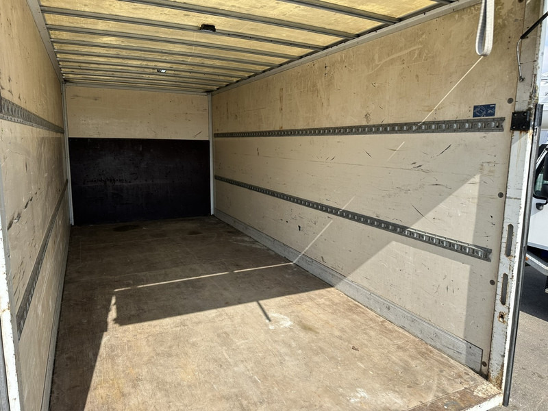 厢式卡车 Iveco EUROCARGO 80E18 CLOSED BOX 6m00 x 2m49 x 2m37 - EURO 5 - *176.000km* - TAILLIFT - MANUAL - BE TRUCK：图16
