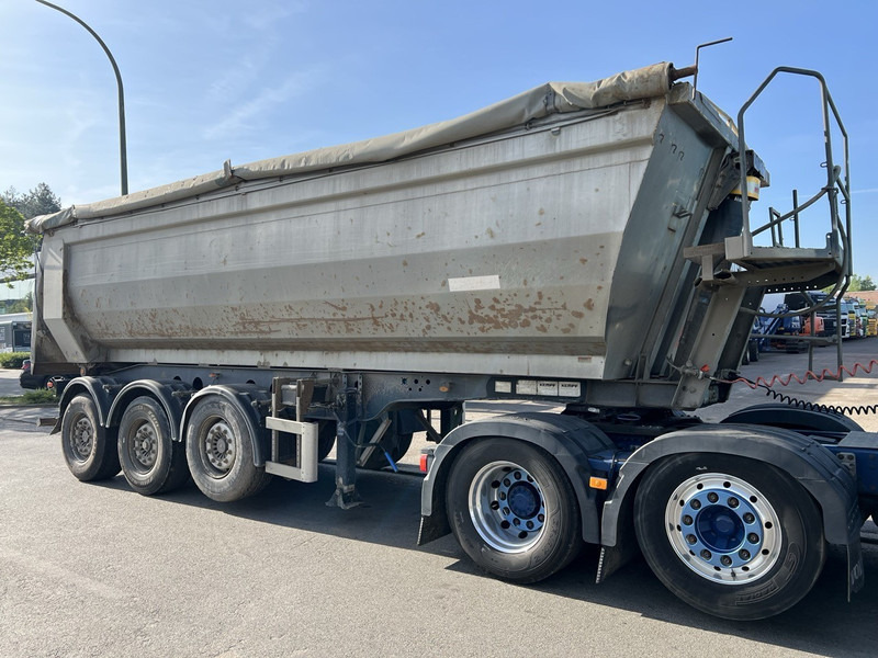 Kempf SKM 35/3 - 7,7m - 30m3 - LIFT AXLE - DISC BRAKES AIR SUSPENSION - STEEL CHASSIS - STEEL BODY - 翻斗半拖车:图1 Kempf SKM 35/3 - 7,7m - 30m3 - LIFT AXLE - DISC BRAKES AIR SUSPENSION - STEEL CHASSIS - STEEL BODY - 翻斗半拖车:图1