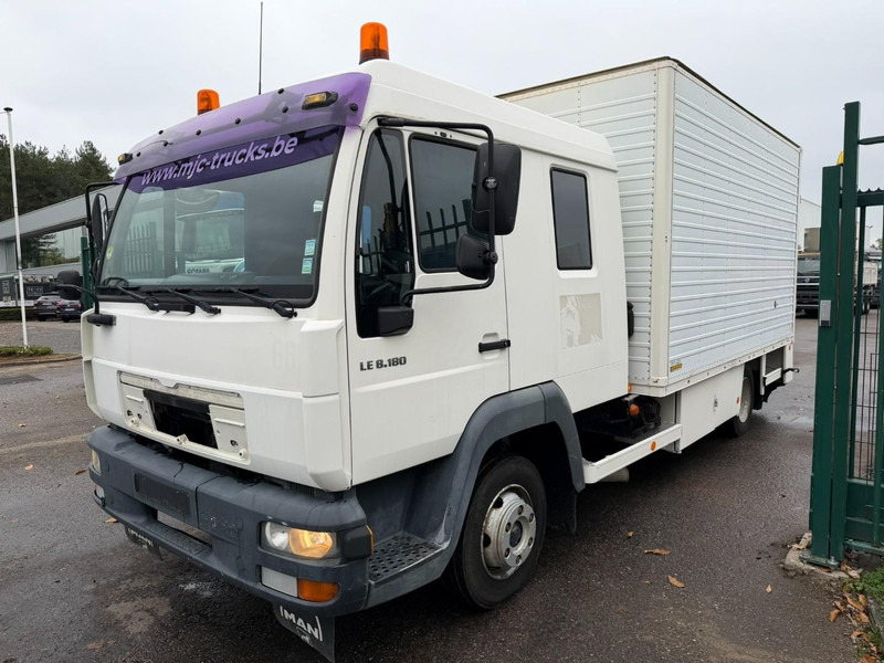 MAN LE 8.180 CLOSED BOX / KOFFER - DOKA - MANUAL GEARBOX - *248.000km* - STEEL SPRING / BLATT / LAMES - BE TRUCK - 厢式卡车:图3 MAN LE 8.180 CLOSED BOX / KOFFER - DOKA - MANUAL GEARBOX - *248.000km* - STEEL SPRING / BLATT / LAMES - BE TRUCK - 厢式卡车:图3