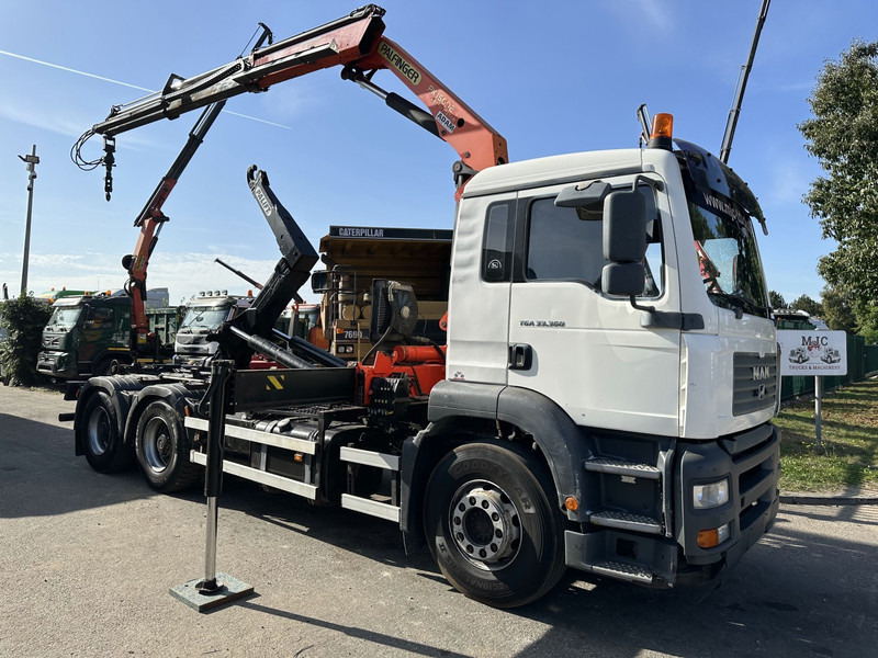 MAN TGA 33.360 6x4 HAAKSYSTEEM + KRAAN PALFINGER PK 15002 - MANUEEL - BLADVERIGN - NAAFREDUCTIE - BE TRUCK - 吊钩升降车, 起重车:图1 MAN TGA 33.360 6x4 HAAKSYSTEEM + KRAAN PALFINGER PK 15002 - MANUEEL - BLADVERIGN - NAAFREDUCTIE - BE TRUCK - 吊钩升降车, 起重车:图1