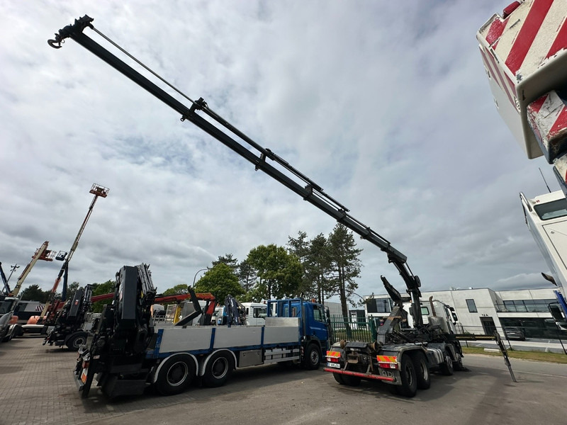 Renault C460 8x4 HOOKLIFT + CRANE HIAB 288 E-6 HIDUO - RADIO - 5/6 F - STEEL SPRING / HUB REDUCTION - 起重车:图4 Renault C460 8x4 HOOKLIFT + CRANE HIAB 288 E-6 HIDUO - RADIO - 5/6 F - STEEL SPRING / HUB REDUCTION - 起重车:图4