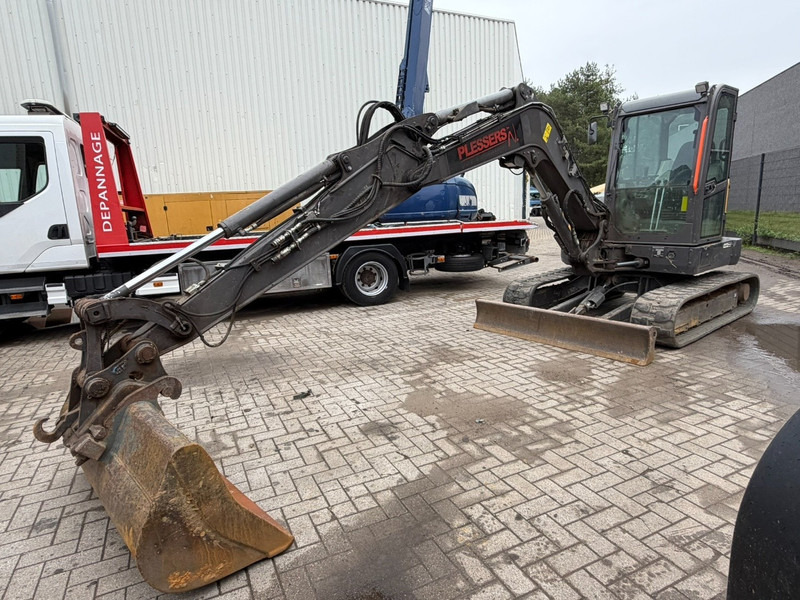 Volvo ECR 58 F FULL HYDR - 2911 H - HYDR QUICKHITCH - A/C - BLADE - CE - BE MACHINE - 小型挖掘机:图1 Volvo ECR 58 F FULL HYDR - 2911 H - HYDR QUICKHITCH - A/C - BLADE - CE - BE MACHINE - 小型挖掘机:图1