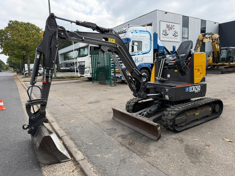 Volvo ECR25D 1159 UREN - SLOOP + SORTEERFUNCTIE - EXTRA HYDR. LEIDINGEN - HYDR SNELWISSEL - CE - BE MACHINE - 小型挖掘机:图2 Volvo ECR25D 1159 UREN - SLOOP + SORTEERFUNCTIE - EXTRA HYDR. LEIDINGEN - HYDR SNELWISSEL - CE - BE MACHINE - 小型挖掘机:图2