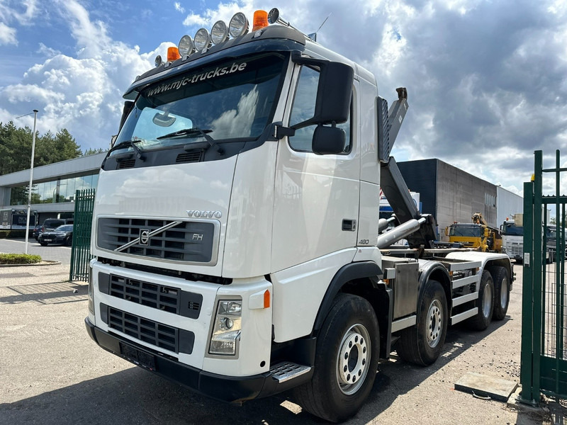 Volvo FH 480 8x2 HOOKLIFT 25T TERBERG - 6m20 - LIFT AXLE - I SHIFT - WB 429cm - HAAKSYSTEEM / ABROLKIPPER - 吊钩升降车:图3 Volvo FH 480 8x2 HOOKLIFT 25T TERBERG - 6m20 - LIFT AXLE - I SHIFT - WB 429cm - HAAKSYSTEEM / ABROLKIPPER - 吊钩升降车:图3