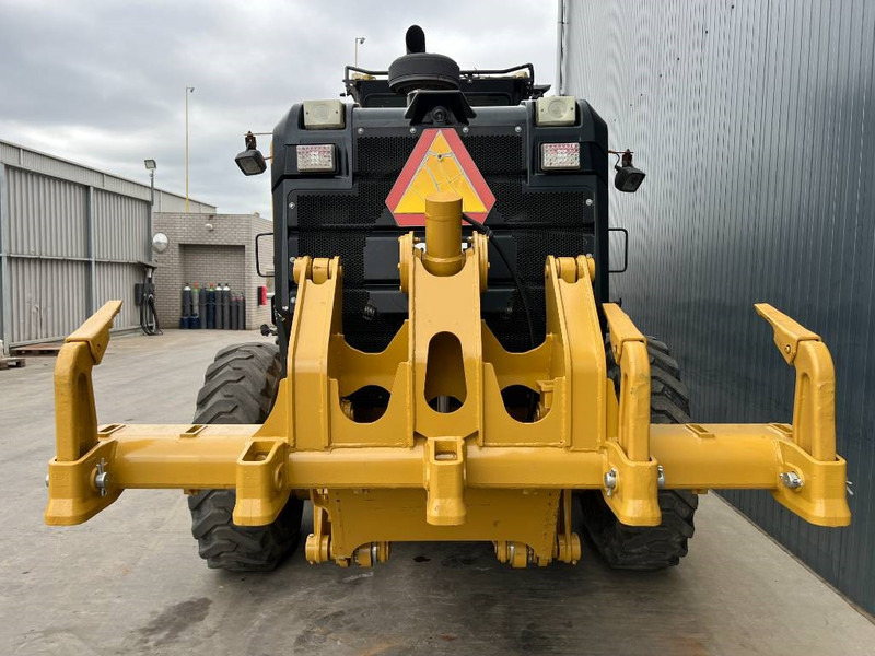 Cat 140M2 AWD - 平路机:图4 Cat 140M2 AWD - 平路机:图4