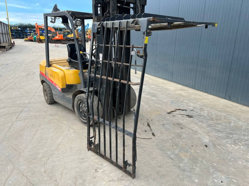 Cat 312D / 315D / 319D / 320D / 324D / 329D / 330D / 3 - 驾驶室和内部 适用于 建筑机械:图1 Cat 312D / 315D / 319D / 320D / 324D / 329D / 330D / 3 - 驾驶室和内部 适用于 建筑机械:图1
