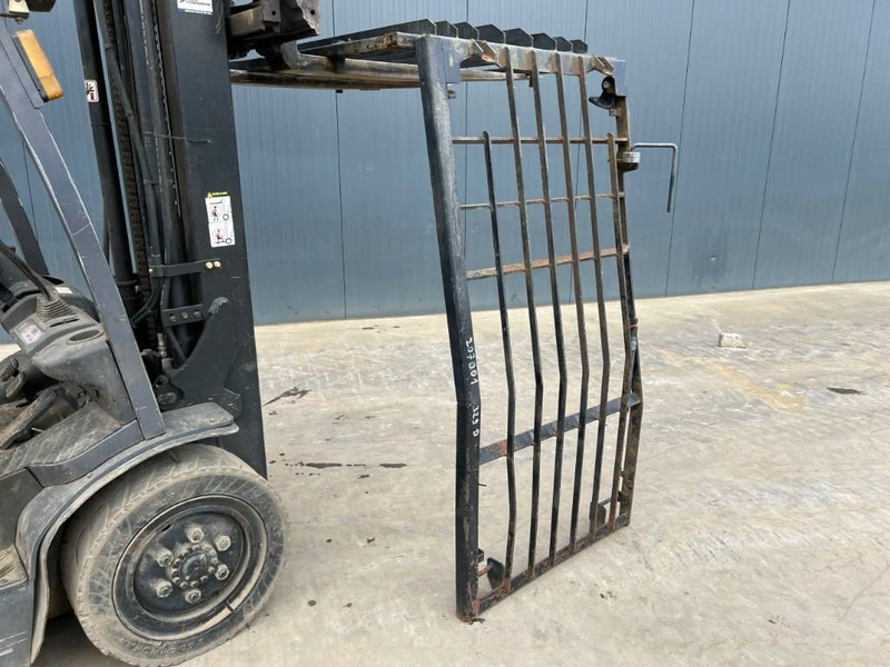 Cat 312D / 315D / 319D / 320D / 324D / 329D / 330D / 3 - 驾驶室和内部 适用于 建筑机械:图3 Cat 312D / 315D / 319D / 320D / 324D / 329D / 330D / 3 - 驾驶室和内部 适用于 建筑机械:图3