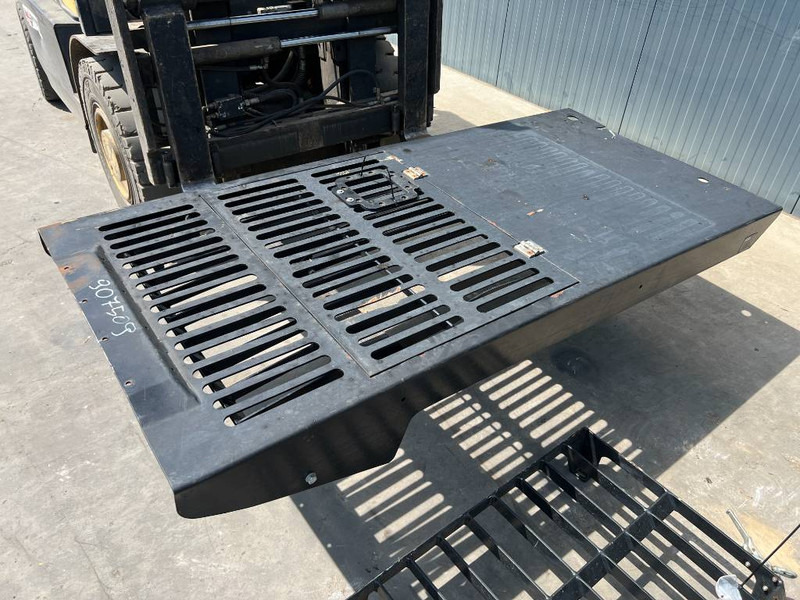 Cat 313E / 320F / 323E / 325F / 329E / 330F / 336E / 3 - 驾驶室和内部 适用于 建筑机械:图1 Cat 313E / 320F / 323E / 325F / 329E / 330F / 336E / 3 - 驾驶室和内部 适用于 建筑机械:图1