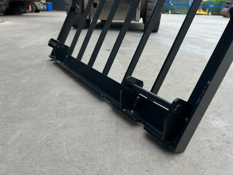 Cat 320D Guard - 驾驶室和内部 适用于 建筑机械:图5 Cat 320D Guard - 驾驶室和内部 适用于 建筑机械:图5