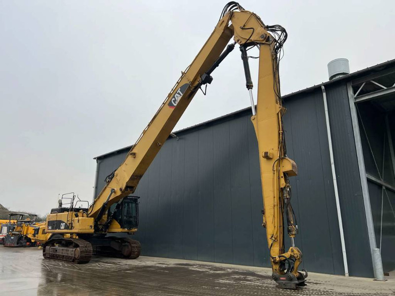 Cat 345C L UHD - 27m - OilQuick - 履带式挖掘机:图2 Cat 345C L UHD - 27m - OilQuick - 履带式挖掘机:图2