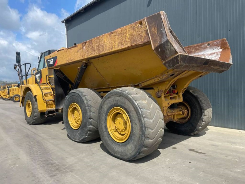 Cat 735 | 735B - 铰接式自卸车:图2 Cat 735 | 735B - 铰接式自卸车:图2
