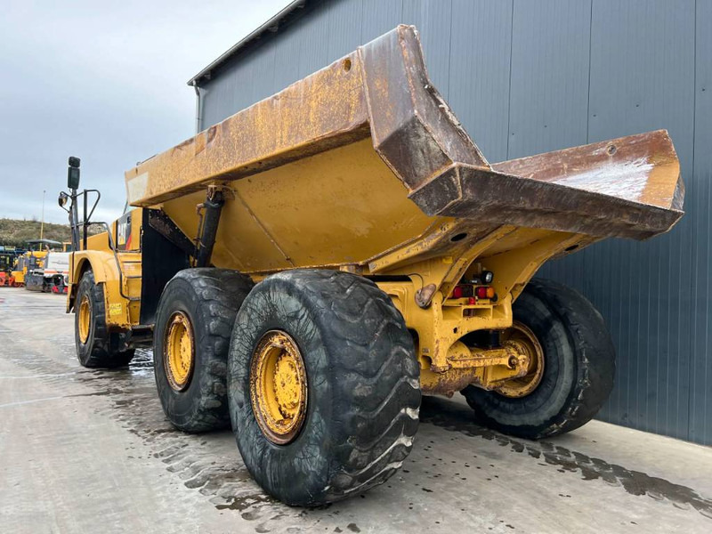 Cat 735B - 铰接式自卸车:图2 Cat 735B - 铰接式自卸车:图2