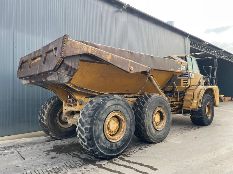 Cat 735 - 铰接式自卸车:图4 Cat 735 - 铰接式自卸车:图4