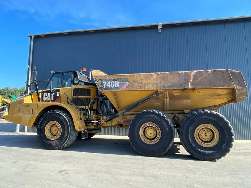 Cat 740B - 铰接式自卸车:图5 Cat 740B - 铰接式自卸车:图5