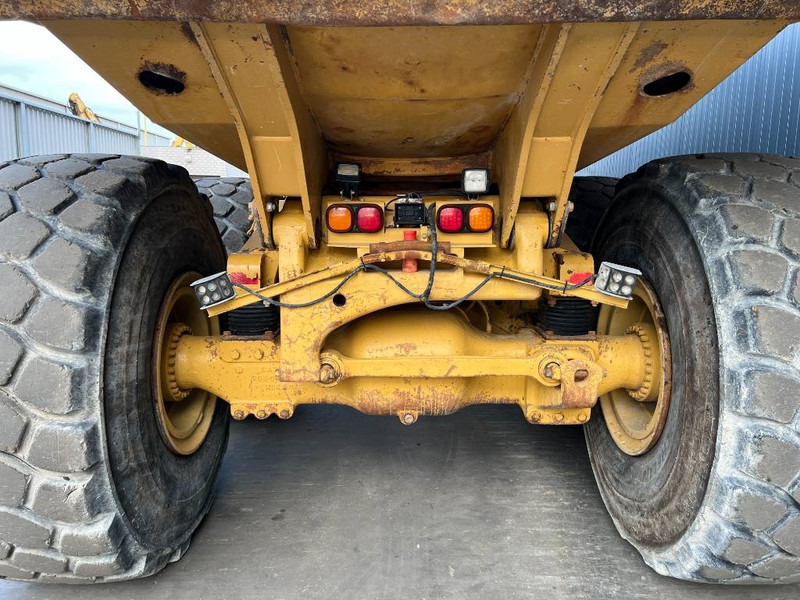 Cat 740 - 铰接式自卸车:图4 Cat 740 - 铰接式自卸车:图4