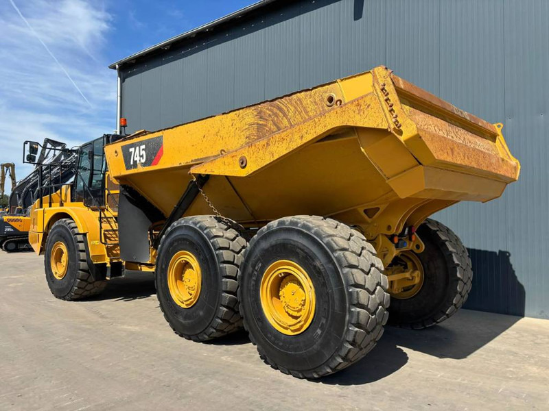 Cat 745 04A - 铰接式自卸车:图2 Cat 745 04A - 铰接式自卸车:图2