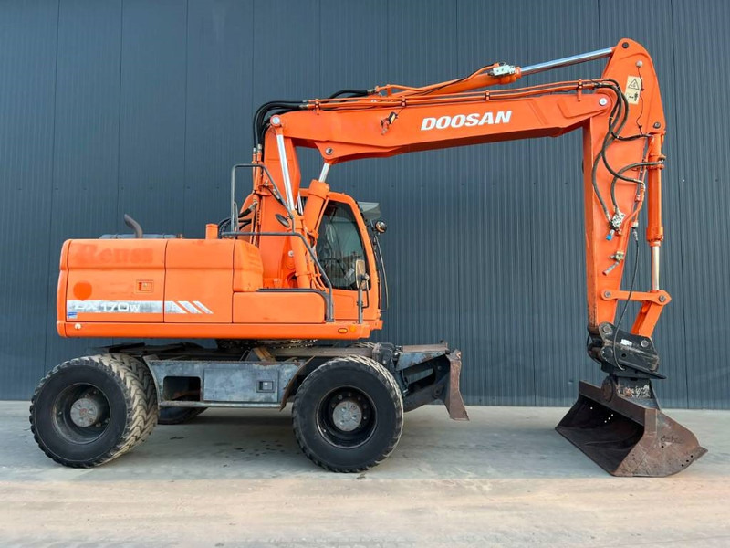 Doosan DX170W - 轮式挖掘机:图4 Doosan DX170W - 轮式挖掘机:图4
