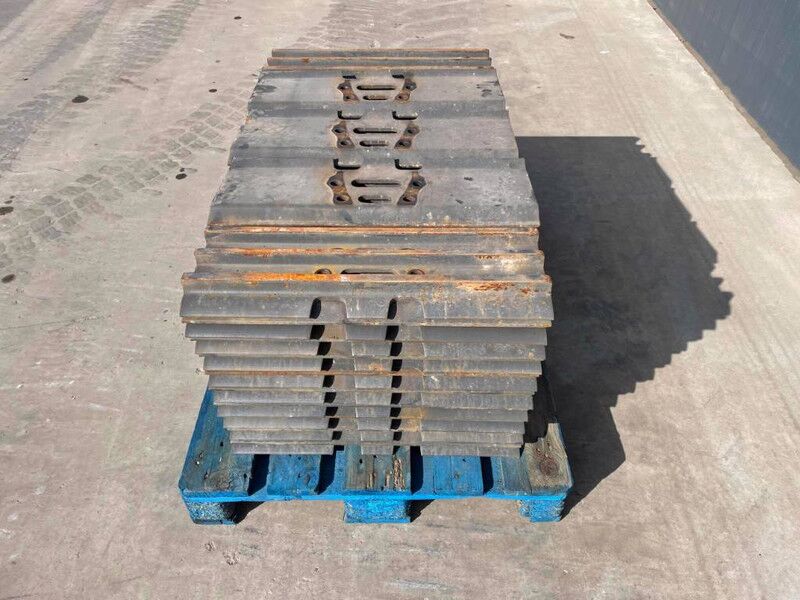 Hyundai R210 / R215 / R220 / R235 / R250 / R260 - 框架/ 底盘 适用于 建筑机械:图3 Hyundai R210 / R215 / R220 / R235 / R250 / R260 - 框架/ 底盘 适用于 建筑机械:图3