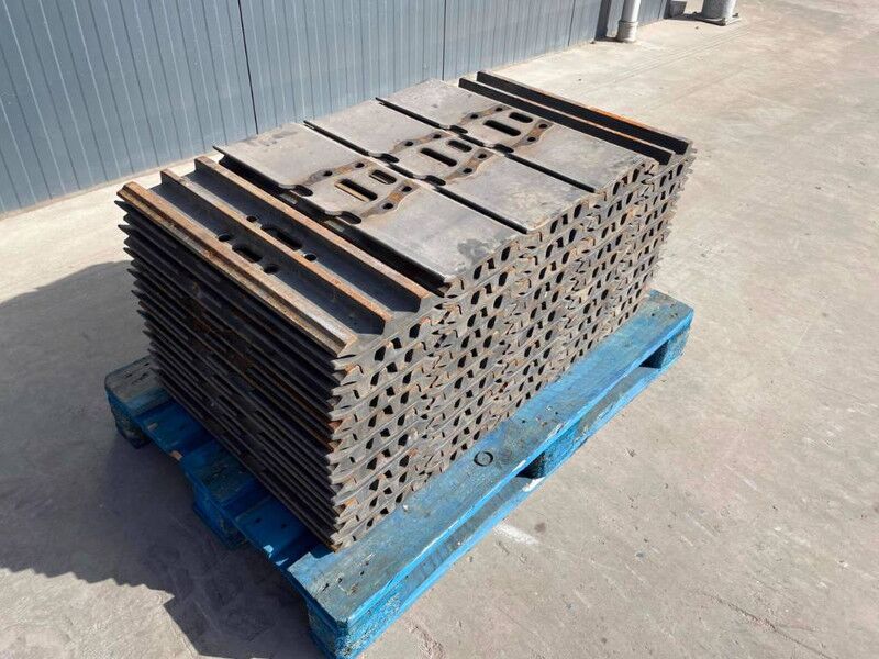 Hyundai R210 / R215 / R220 / R235 / R250 / R260 - 框架/ 底盘 适用于 建筑机械:图1 Hyundai R210 / R215 / R220 / R235 / R250 / R260 - 框架/ 底盘 适用于 建筑机械:图1