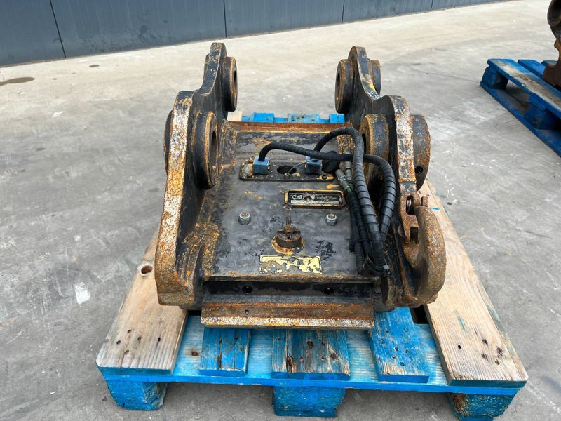 KLEPP MEK KM70 - S70- 323D - 快速耦合器 适用于 建筑机械:图2 KLEPP MEK KM70 - S70- 323D - 快速耦合器 适用于 建筑机械:图2