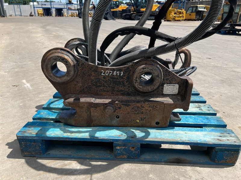 OilQuick OQ70/55 - 323E - 快速耦合器 适用于 建筑机械:图4 OilQuick OQ70/55 - 323E - 快速耦合器 适用于 建筑机械:图4