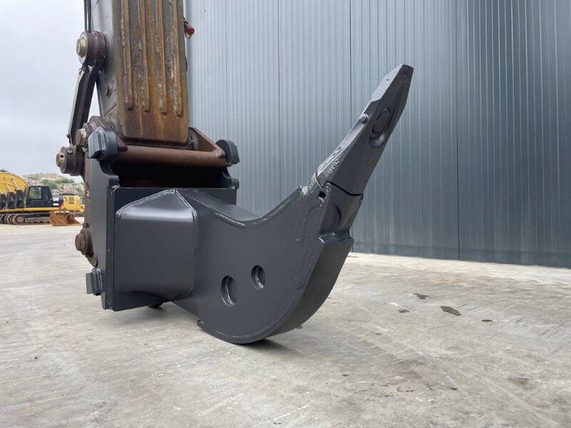 Smitma CW30 Ripper - 附件 适用于 建筑机械:图2 Smitma CW30 Ripper - 附件 适用于 建筑机械:图2