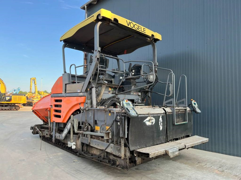 Vögele SUPER 1800-2 - 沥青铺路机:图2 Vögele SUPER 1800-2 - 沥青铺路机:图2
