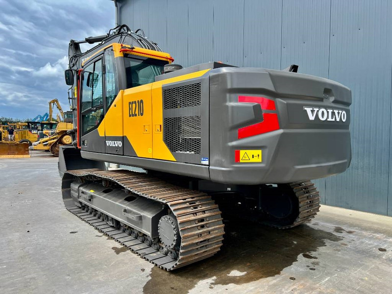 Volvo EC210 - 履带式挖掘机:图3 Volvo EC210 - 履带式挖掘机:图3