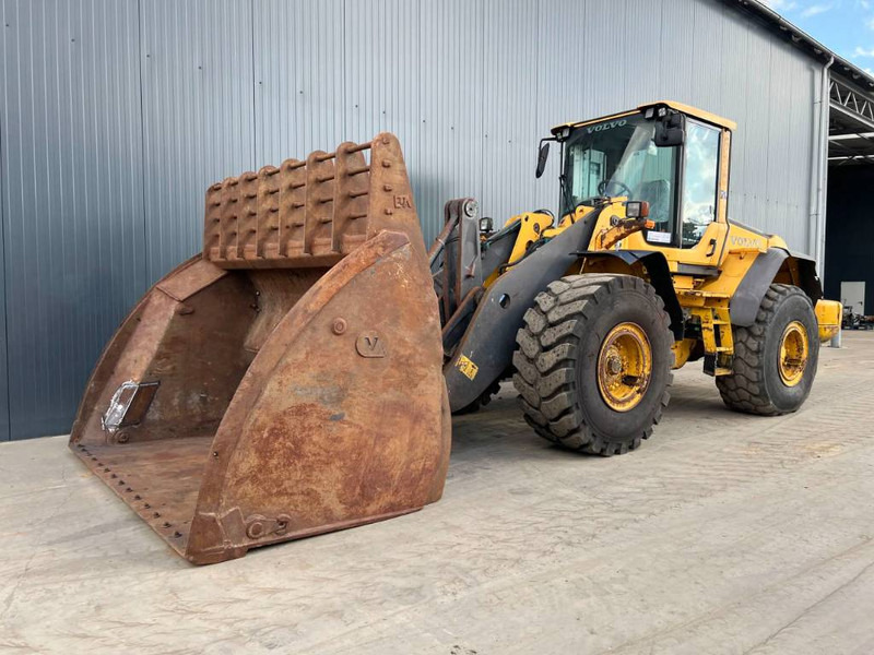 Volvo L120F - 轮式装载机:图1 Volvo L120F - 轮式装载机:图1