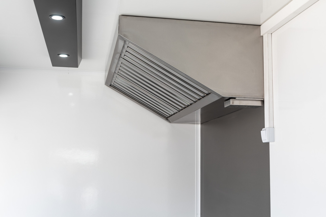 Bannert IMBISS, Przyczepa gastronomiczna, Trailer, Anhänger - 自动售货拖车:图4 Bannert IMBISS, Przyczepa gastronomiczna, Trailer, Anhänger - 自动售货拖车:图4