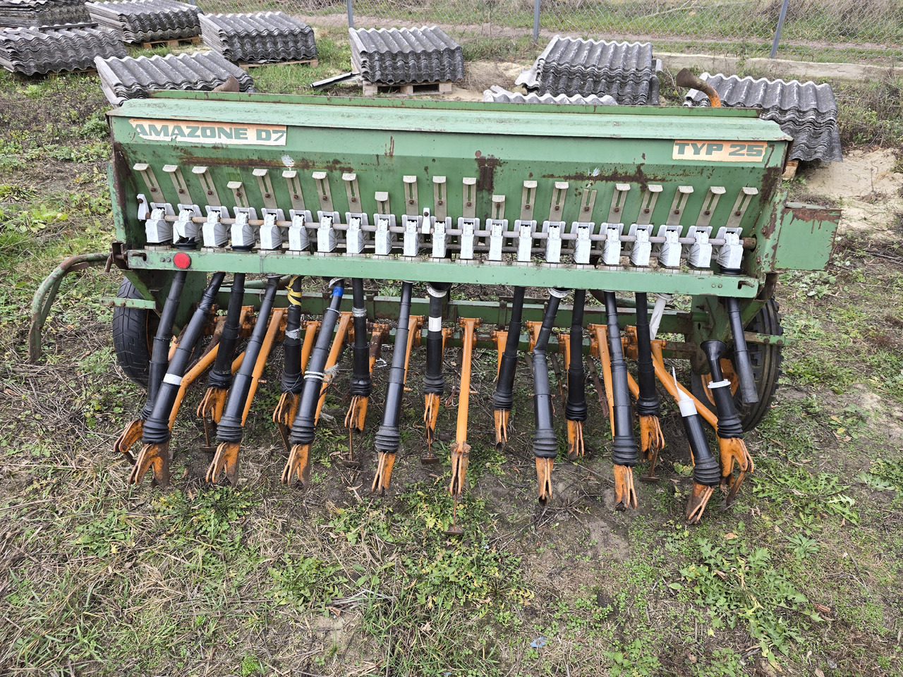 AMAZONE D7 Typ 25 Standard (2,5 m) - 播种设备:图2 AMAZONE D7 Typ 25 Standard (2,5 m) - 播种设备:图2