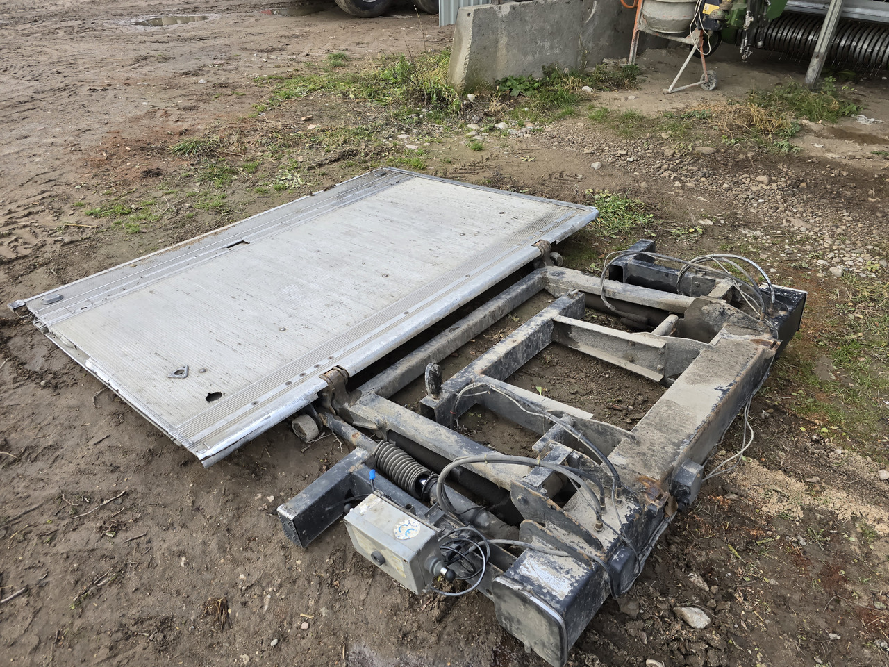 BAR Cargolift BC 1500S4 -B1A/2409--A0- - 尾吊:图5 BAR Cargolift BC 1500S4 -B1A/2409--A0- - 尾吊:图5