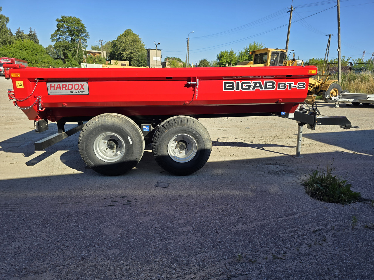 BIGAB BT-8 HARDOX - 农场自卸拖车/ 自卸车:图2 BIGAB BT-8 HARDOX - 农场自卸拖车/ 自卸车:图2