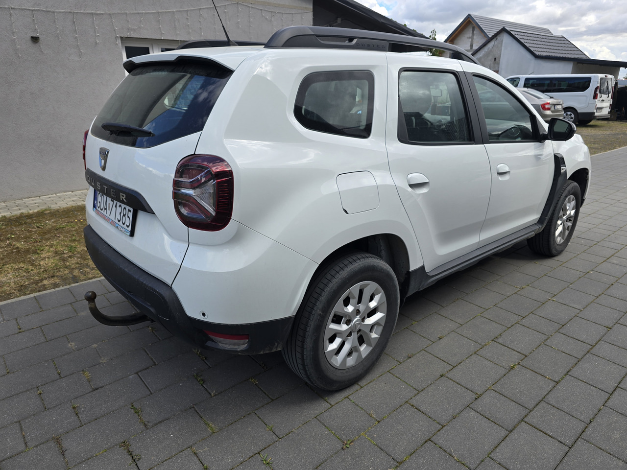 DACIA DUSTER 1.0 + LPG - 汽车:图2 DACIA DUSTER 1.0 + LPG - 汽车:图2