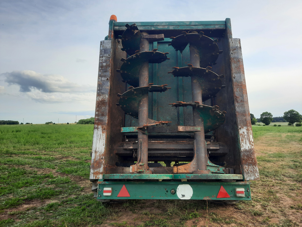 DEGUILLAUME Force 16 D - 撒肥机:图5 DEGUILLAUME Force 16 D - 撒肥机:图5