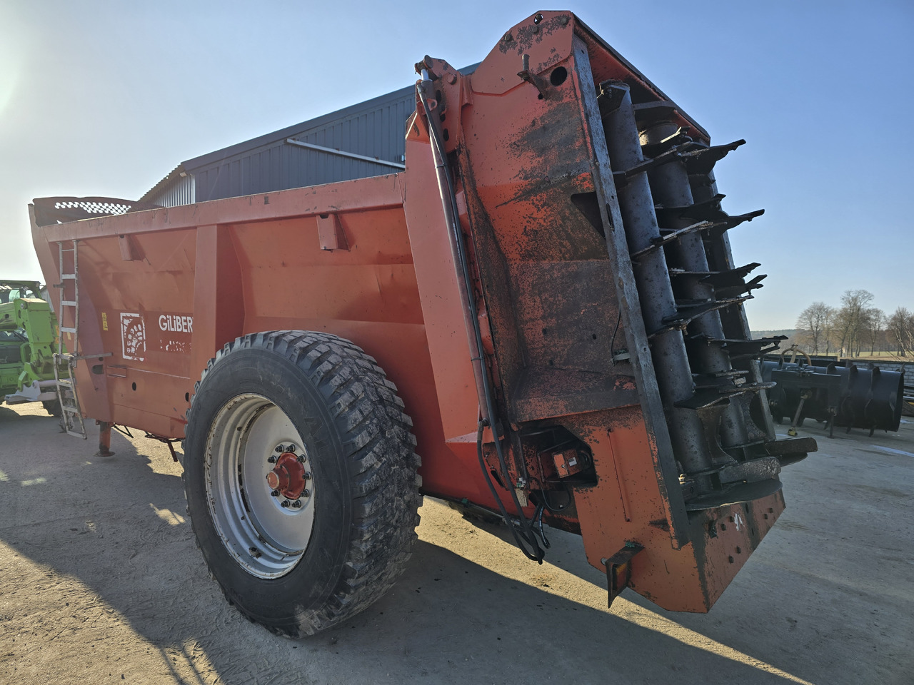 GILIBERT HELIOS 15 - 撒肥机:图3 GILIBERT HELIOS 15 - 撒肥机:图3