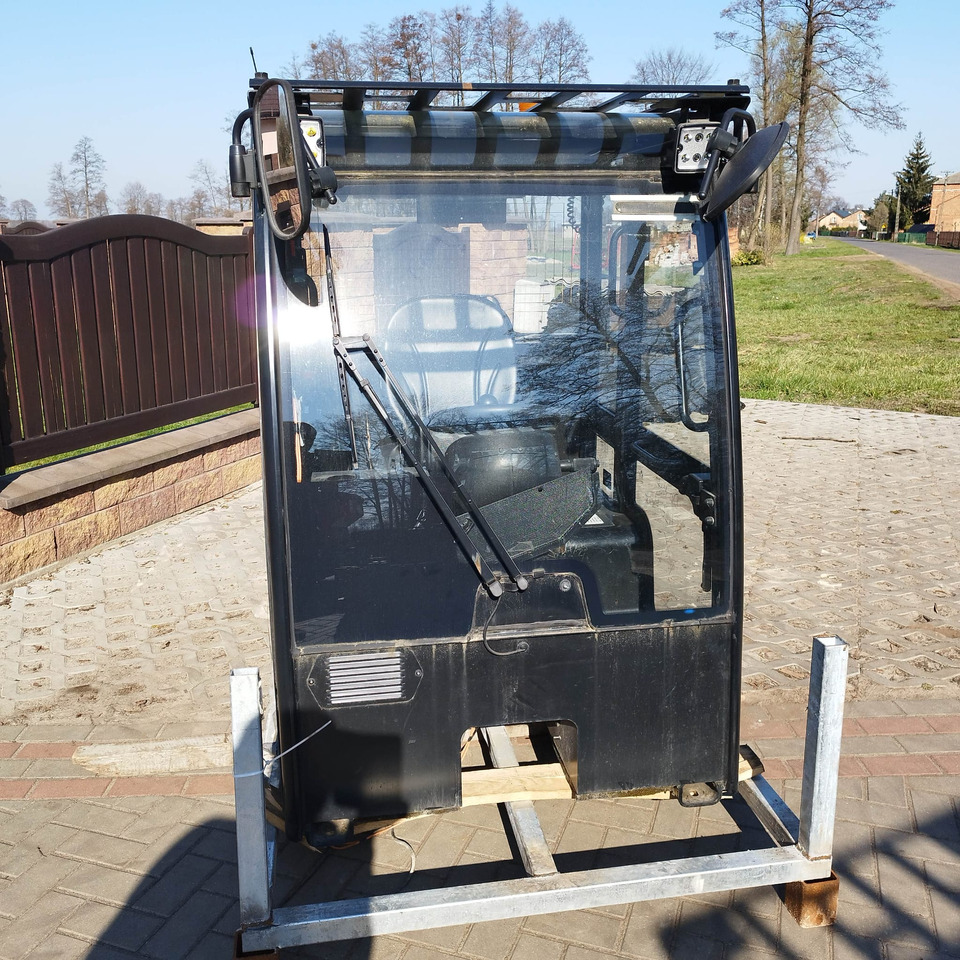 JCB 403 - 驾驶室 适用于 建筑机械:图2 JCB 403 - 驾驶室 适用于 建筑机械:图2