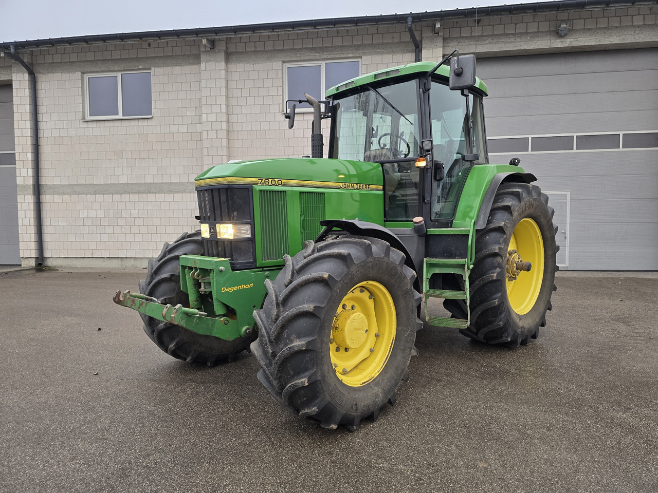 JOHN DEERE 7600 - 拖拉机:图5 JOHN DEERE 7600 - 拖拉机:图5