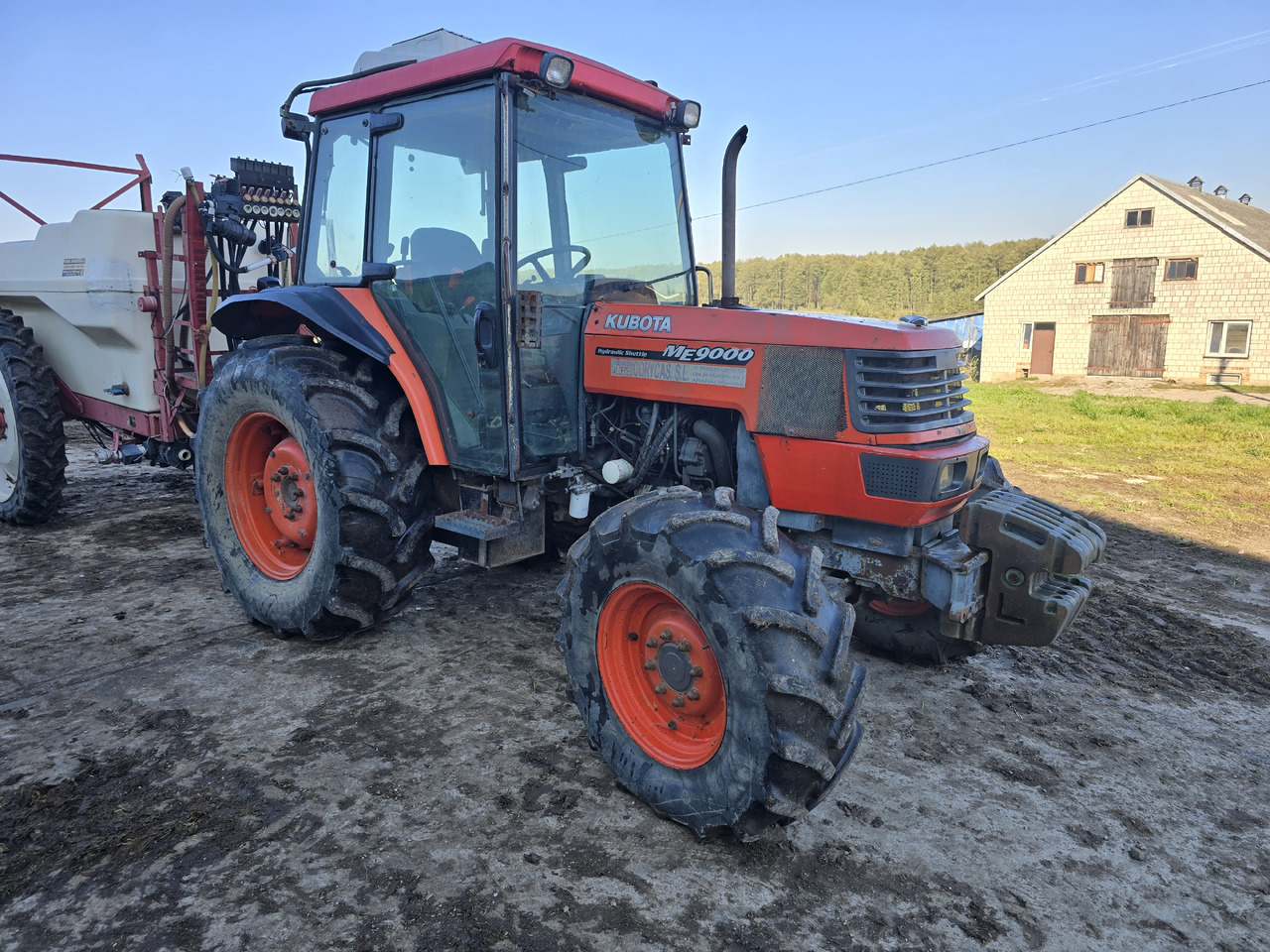 KUBOTA ME9000 - 拖拉机:图1 KUBOTA ME9000 - 拖拉机:图1